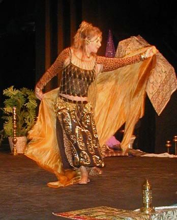 Kysheema  dancing in Saturday show